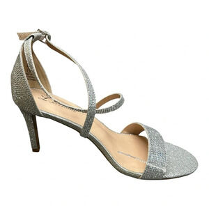 New L Lorraine  Sasha Women’s Sparkly Silver High Heels size 9